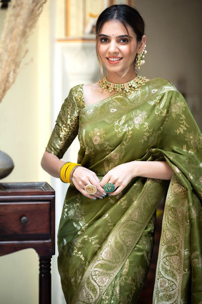 Soft Silk Weaved Designer Saree