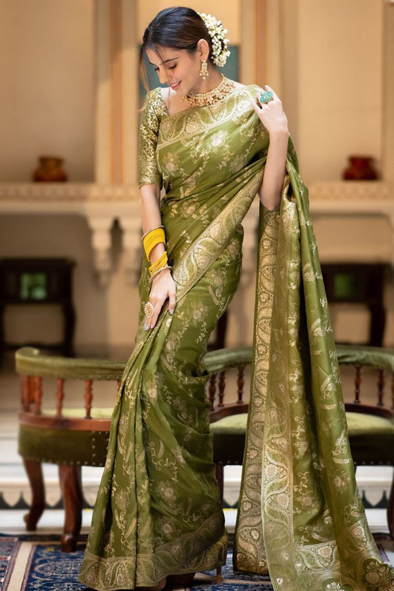 Soft Silk Weaved Designer Saree