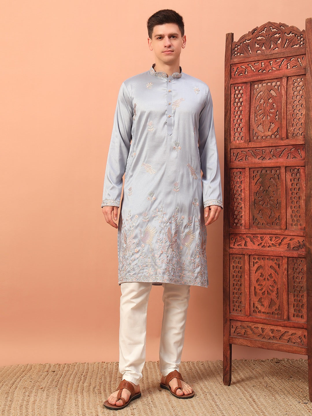 Men Kurta set with embroidery