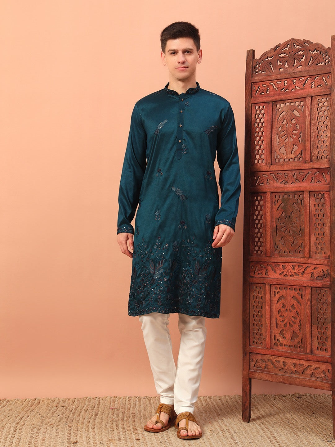 Men Kurta set with embroidery