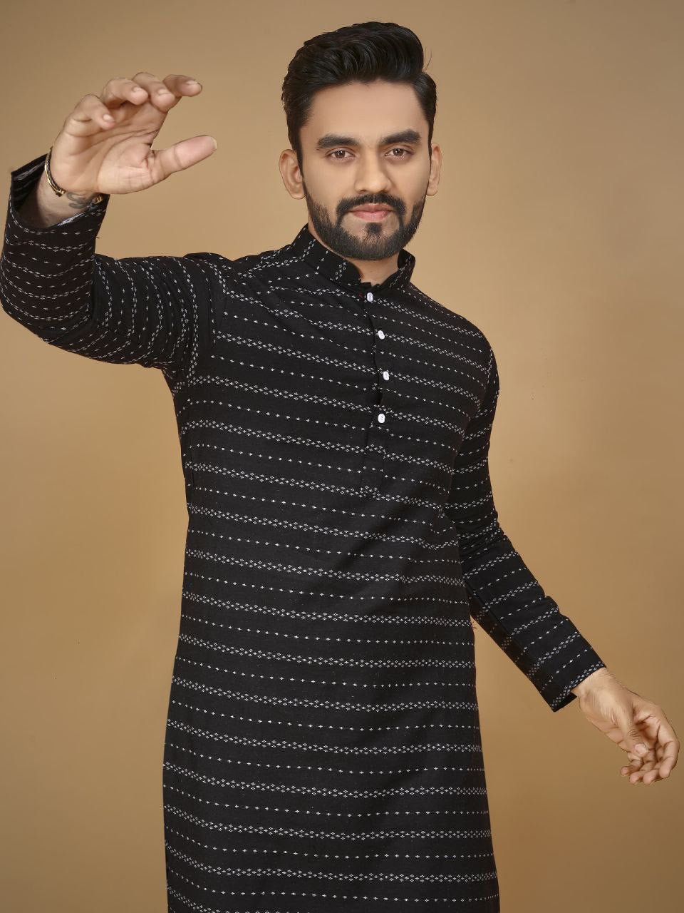 Zayan Kurta for all Occasions