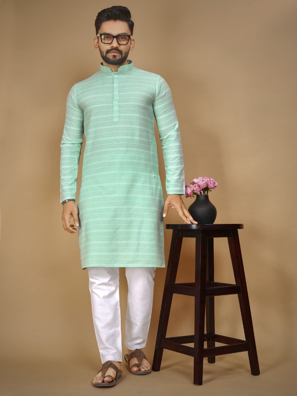 Zayan Kurta for all Occasions
