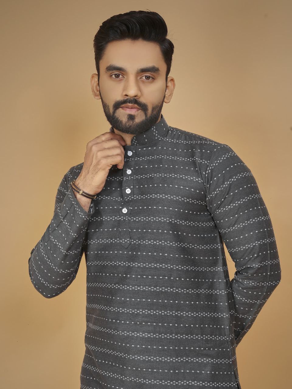 Zayan Kurta for all Occasions