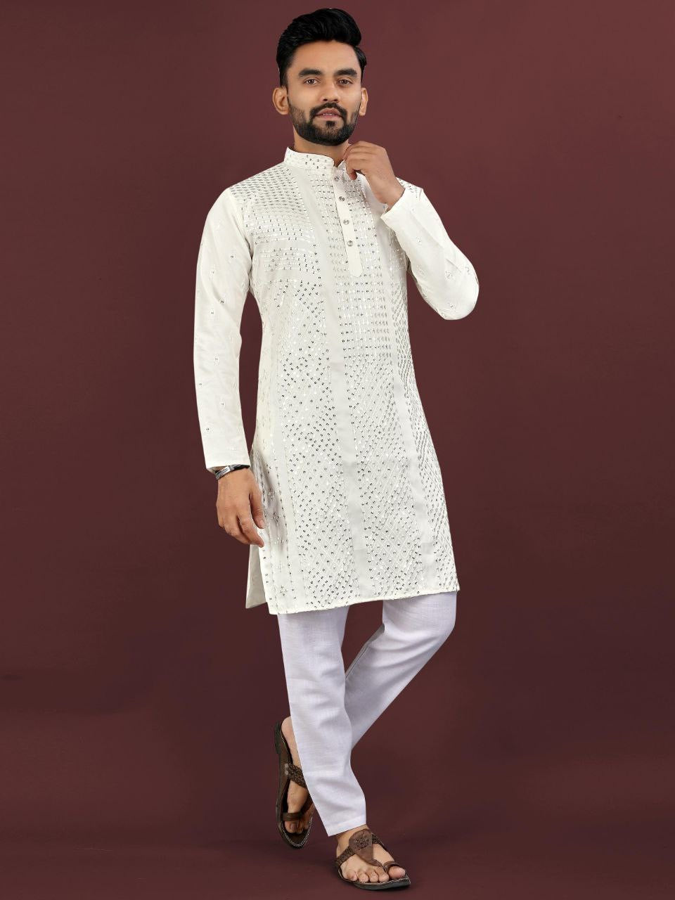 Men’s Embroidered Kurta Pajama Set