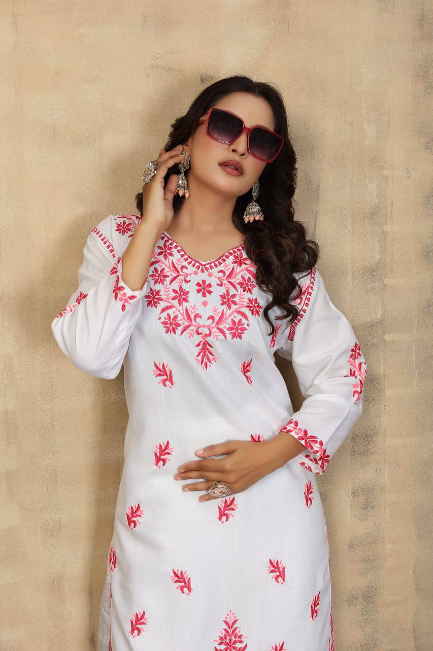 Chikankari Embroidered Kurti & Pant Set