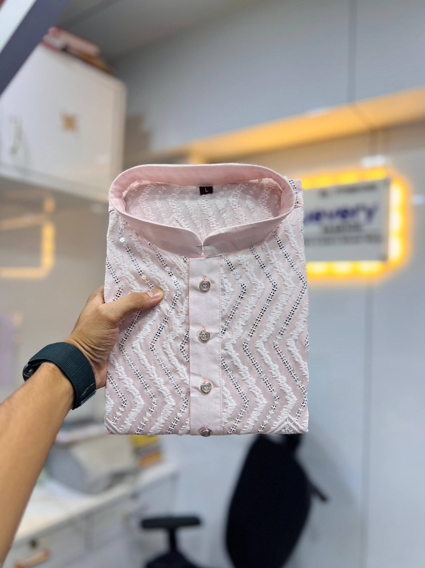 Chikankari Embroidered Kurta Set with Cross Pattern & Sequins