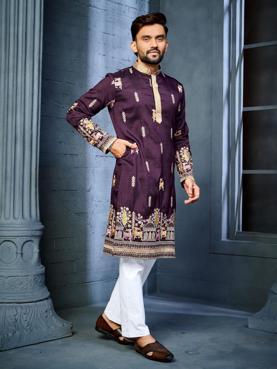 Men’s Embroidered Kurta Set
