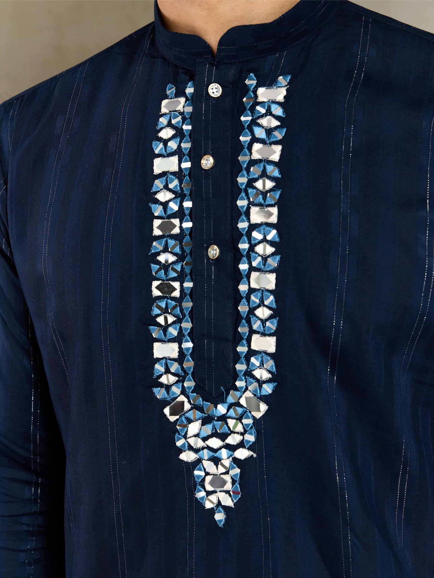 Men's Embroidered Kurta with Dupatta