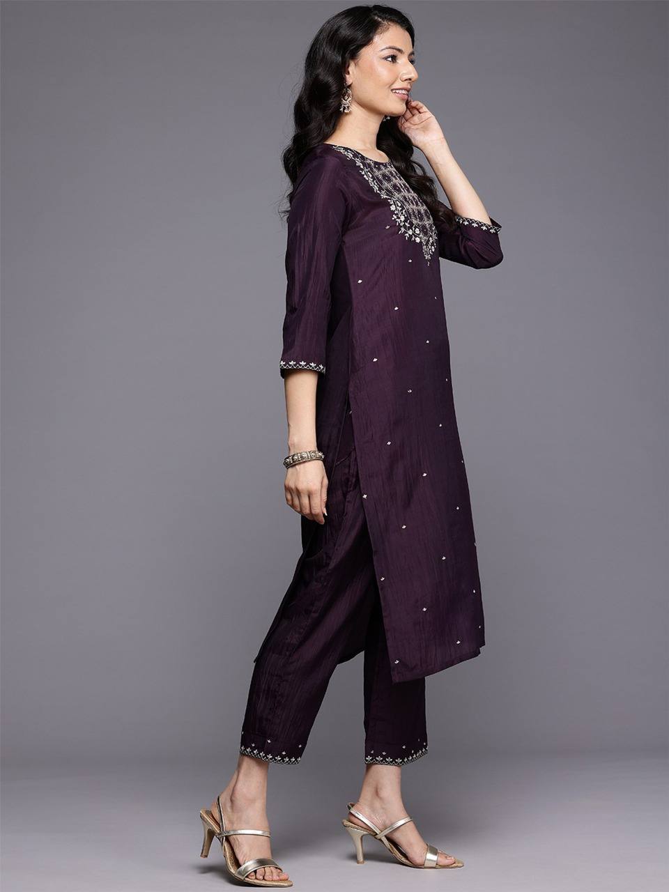 Purple Embroidered Kurti Set with Matching Dupatta š