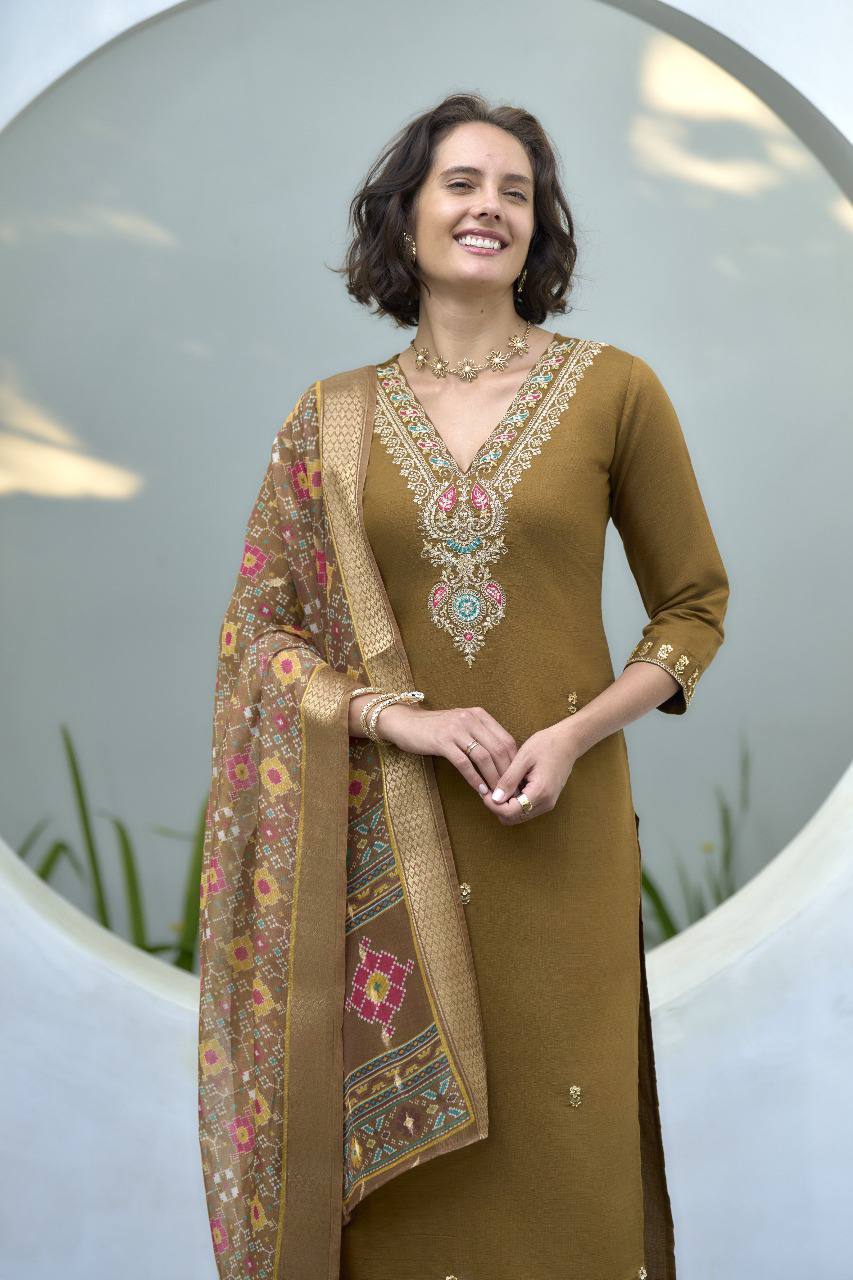 Embroidered Kurti Set with Chanderi Butti Dupatta