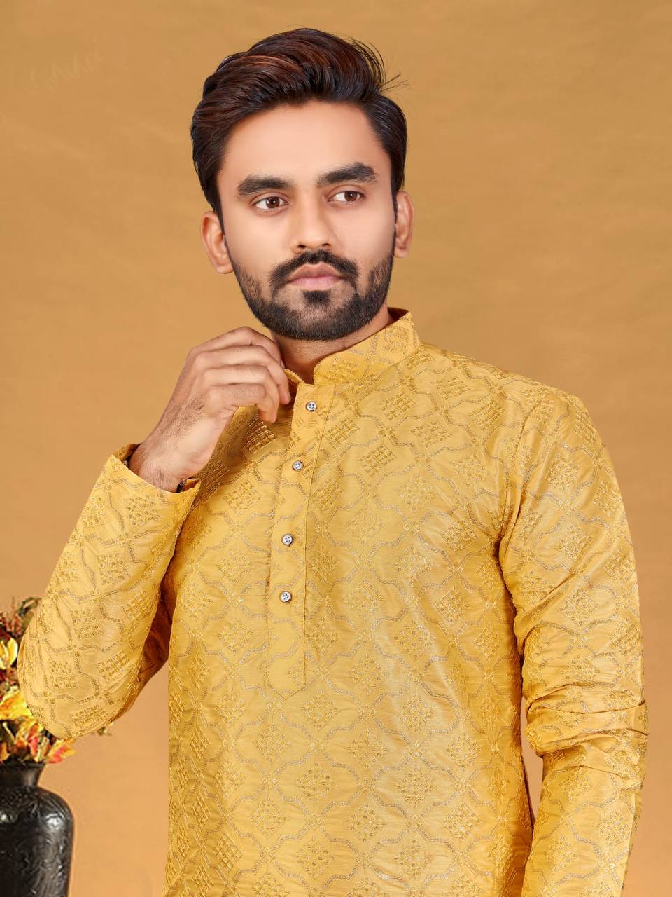 Akshay Embroidered Kurta with Pants Set