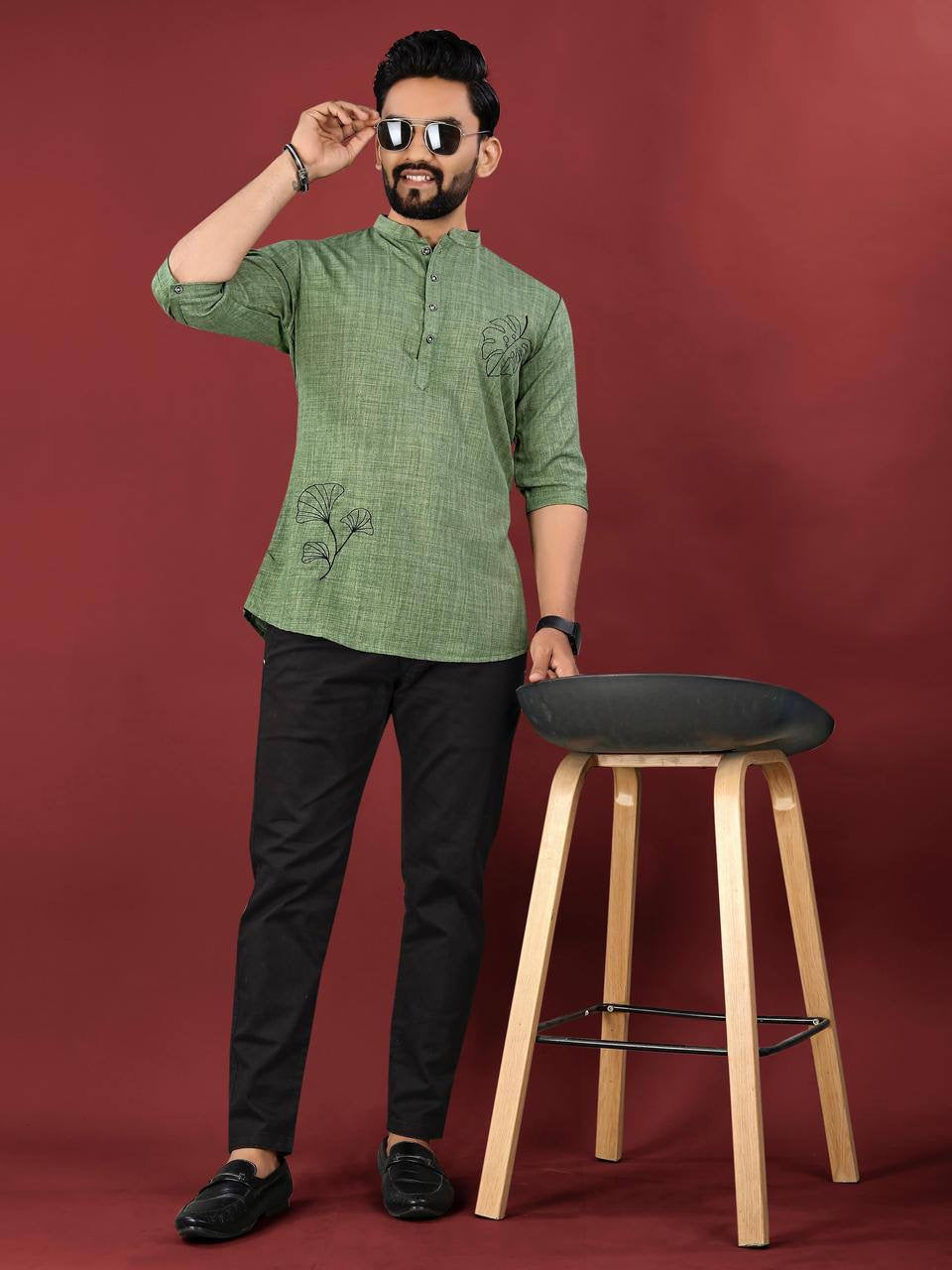 Men’s Short Kurta – Tradition Meets Modern Style