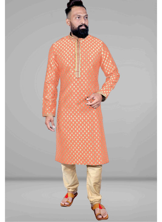 Men Jacquard Embroidered Kurta