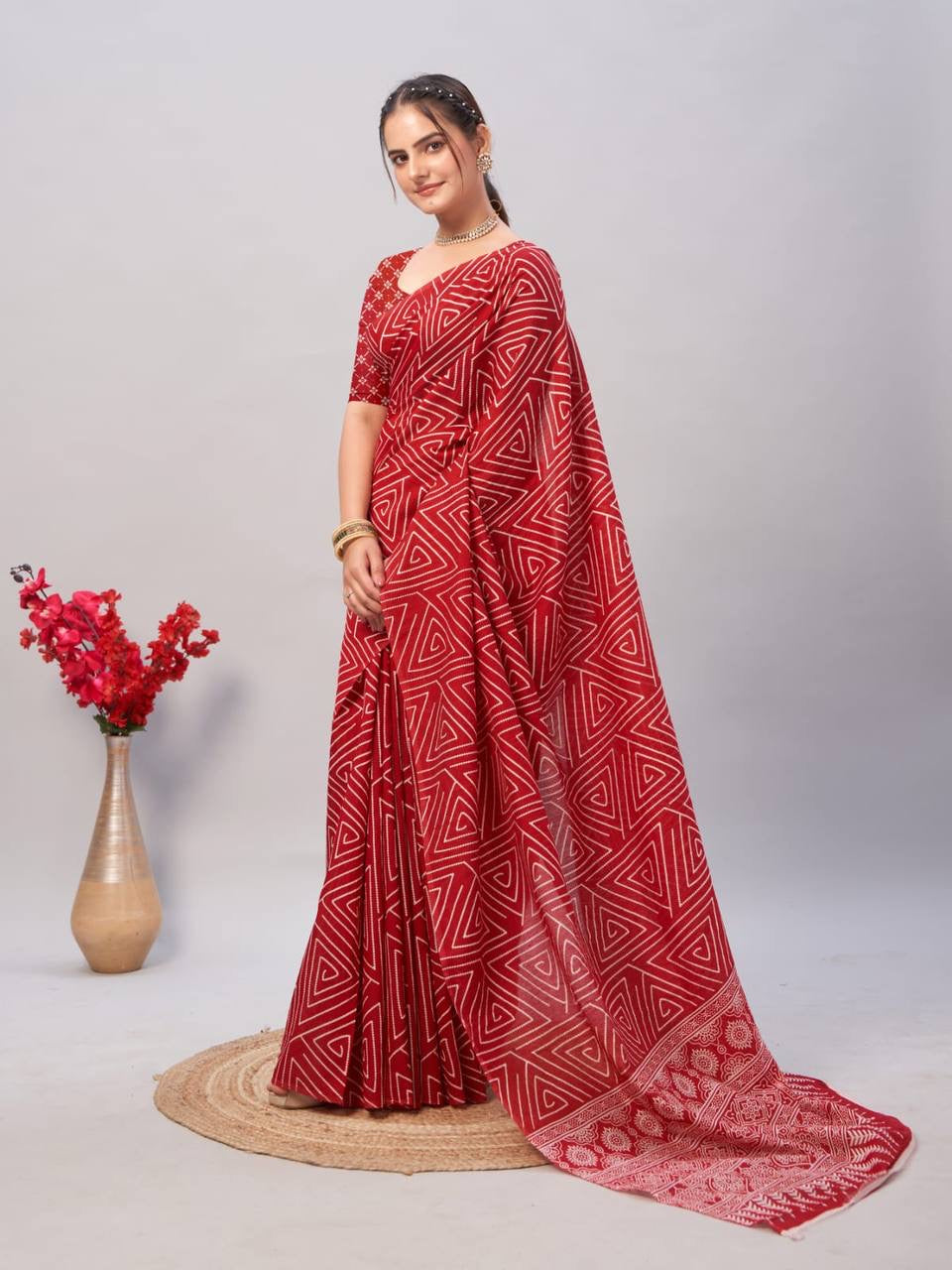 Red Geomteric printed Saree