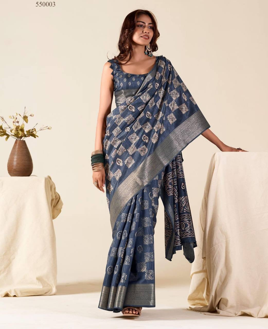 Yara Dola Silk with Foil Print Saree