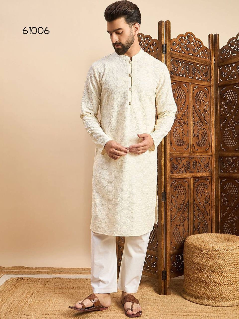 Embroidered Mandarin Collar Straight Kurta