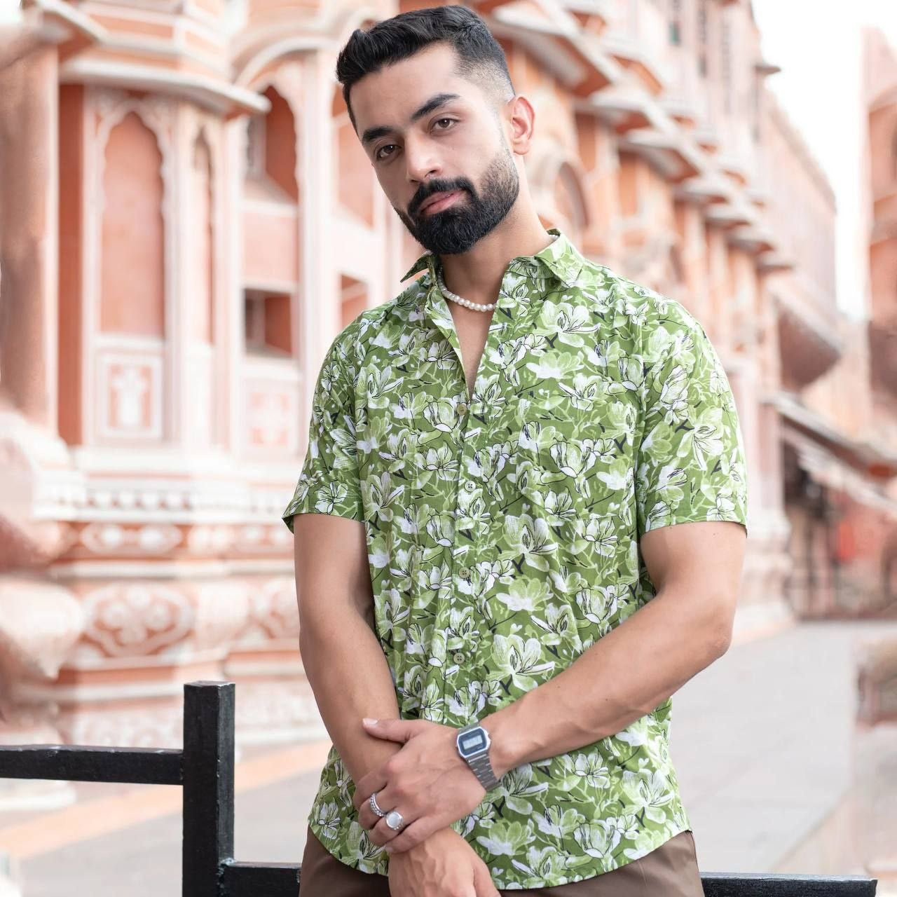 Men Green Floral Short Sleeves Shirt