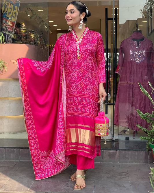 Fuchsia Kurti Set with Dupatta