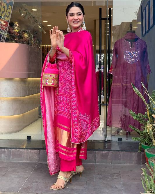 Fuchsia Kurti Set with Dupatta