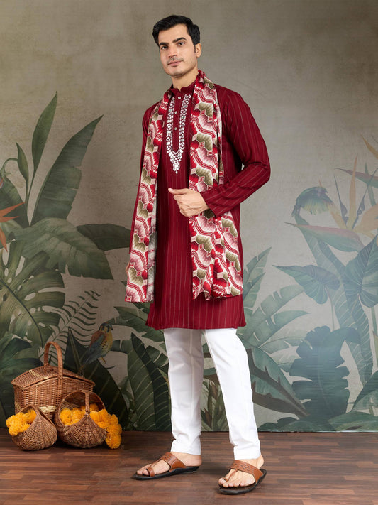 Men's Embroidered Kurta with Dupatta