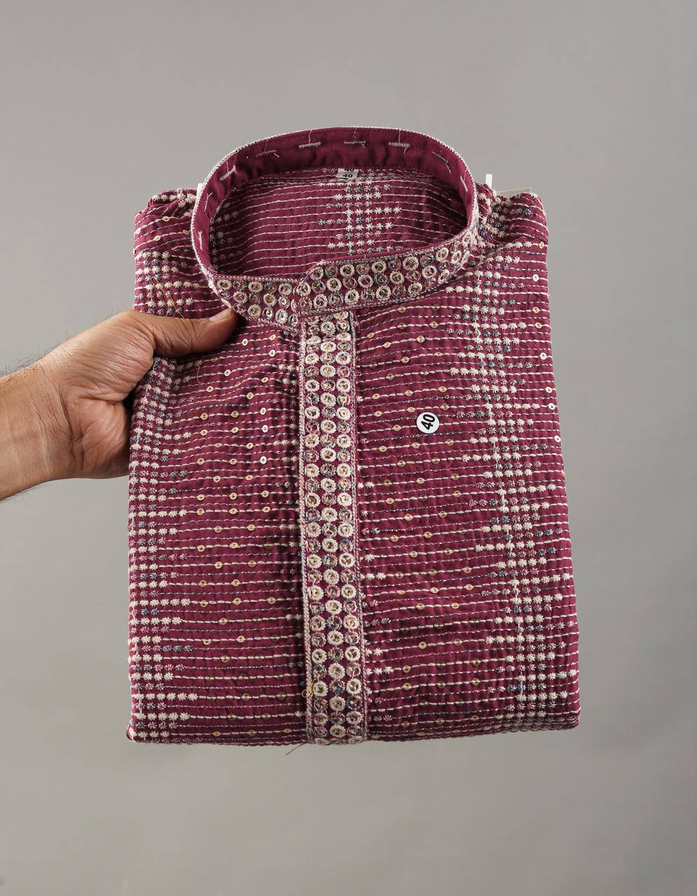 Men’s Embroidered Kurta Set