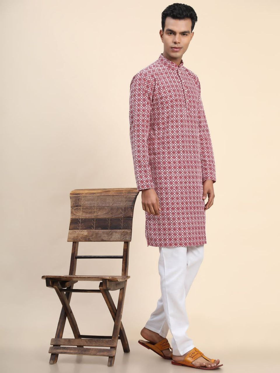 Chikankari embroidery kurta with pyjamas