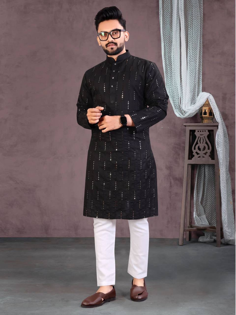 Roshan Mirror Work Kurta With Pants